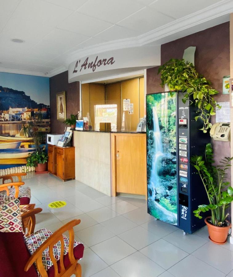Hostal L'Anfora Denia Ngoại thất bức ảnh