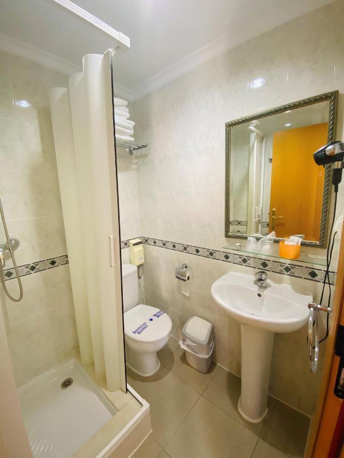 Hostal L'Anfora Denia Ngoại thất bức ảnh