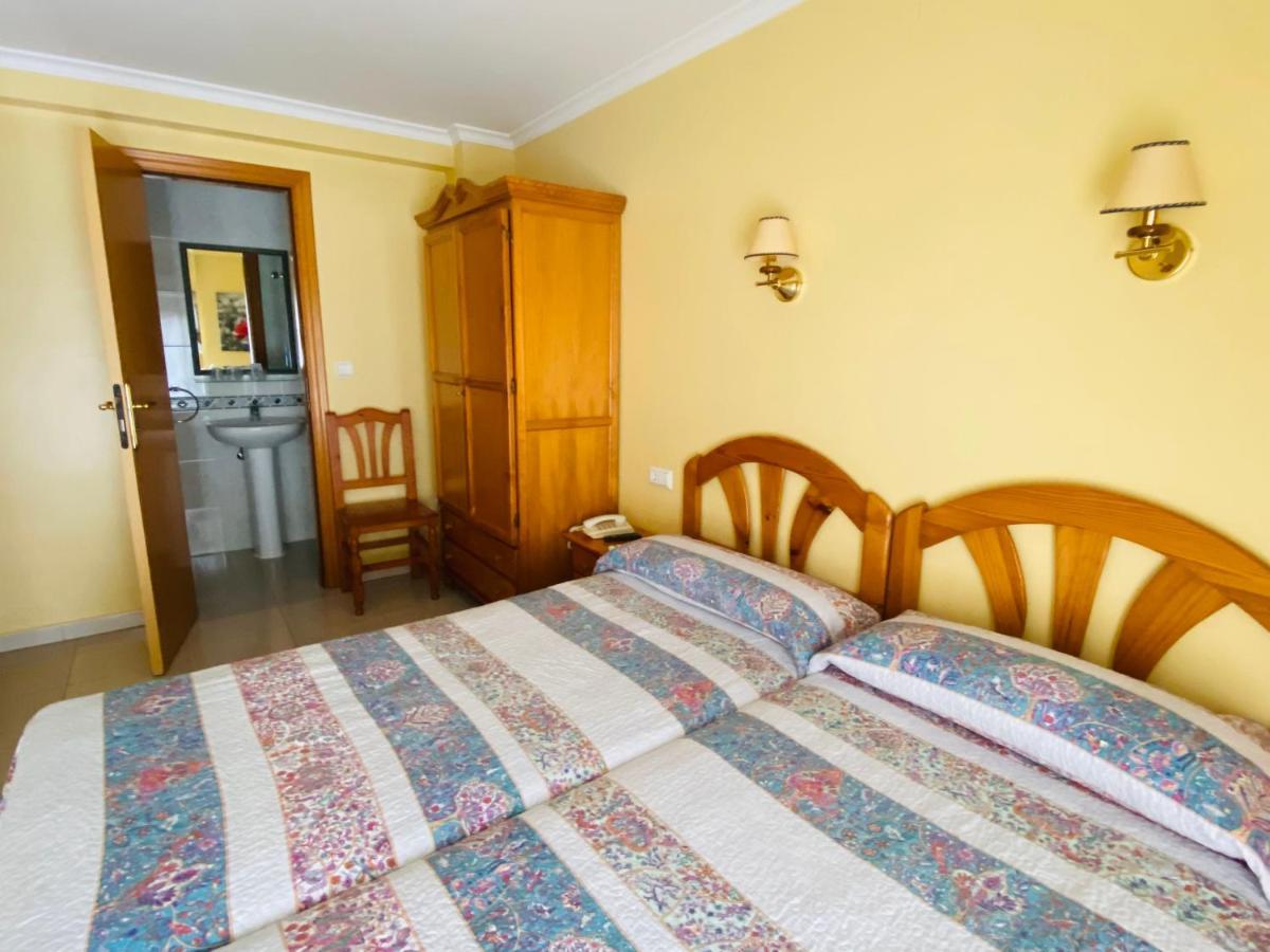 Hostal L'Anfora Denia Ngoại thất bức ảnh